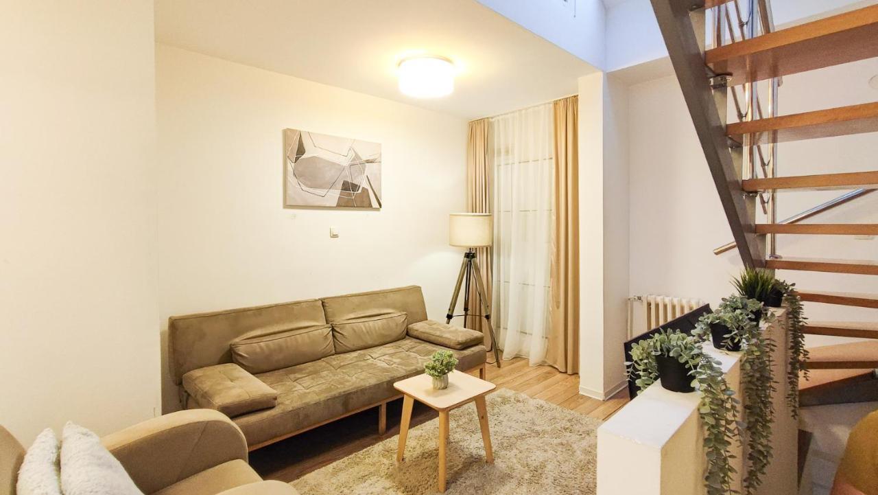 Filinhome Papa Suite 2 Novi Sad Buitenkant foto