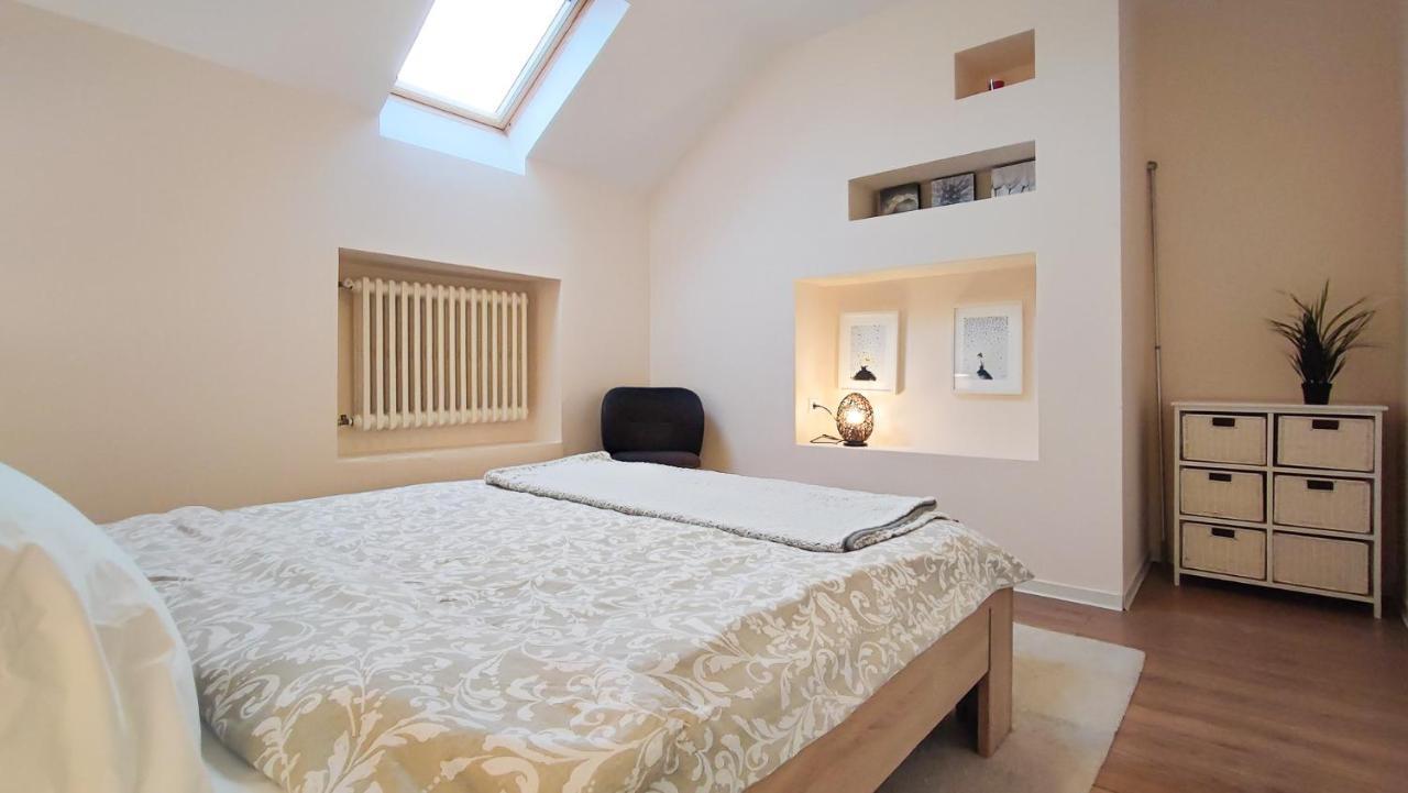 Filinhome Papa Suite 2 Novi Sad Buitenkant foto